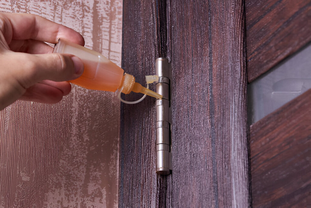squeaky door